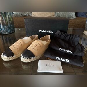 CHANEL Espadrilles - Beige (NEW)